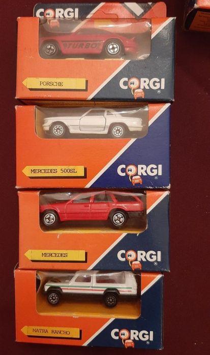 Carros miniatura corgi