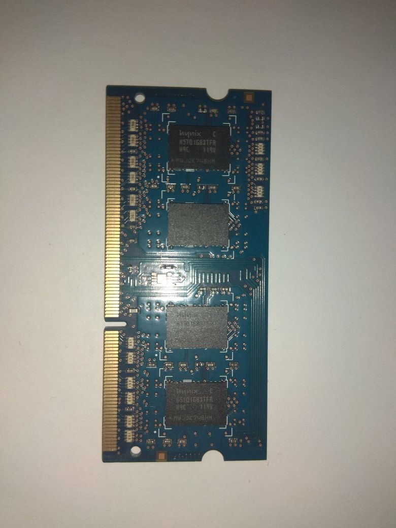 Пам'ять HYNIX DDR3 1Gb для ноутбука или нетбука