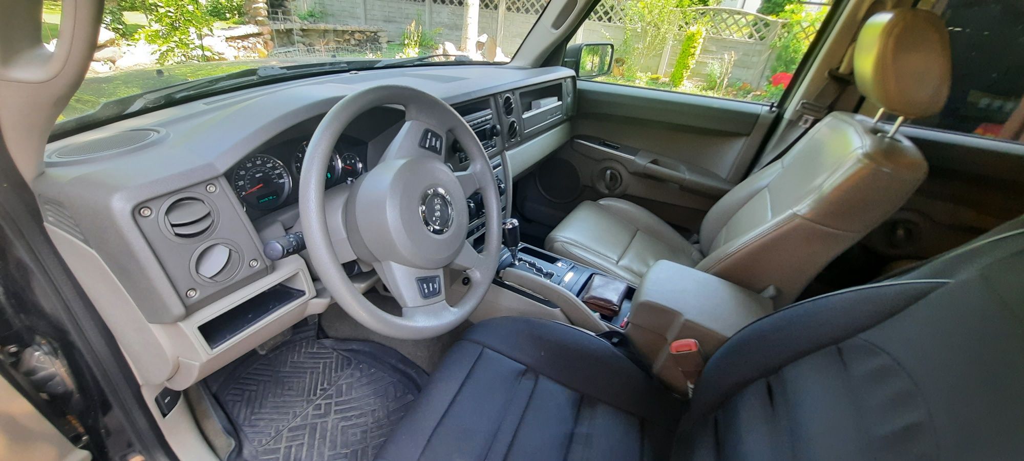 Jeep Commander 4.7 V8