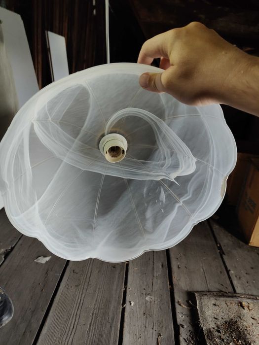 Lampa wisząca ,kuchnia ,mały pokój ,używana