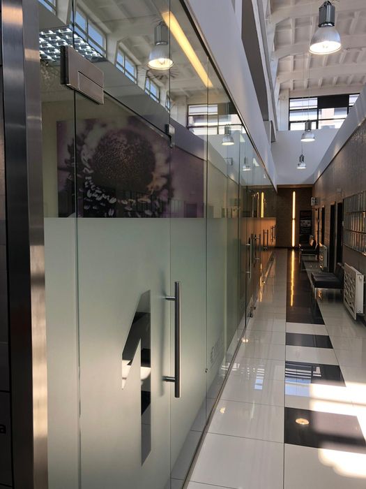 Duża lampa firmy Elgo. 3 sztuki