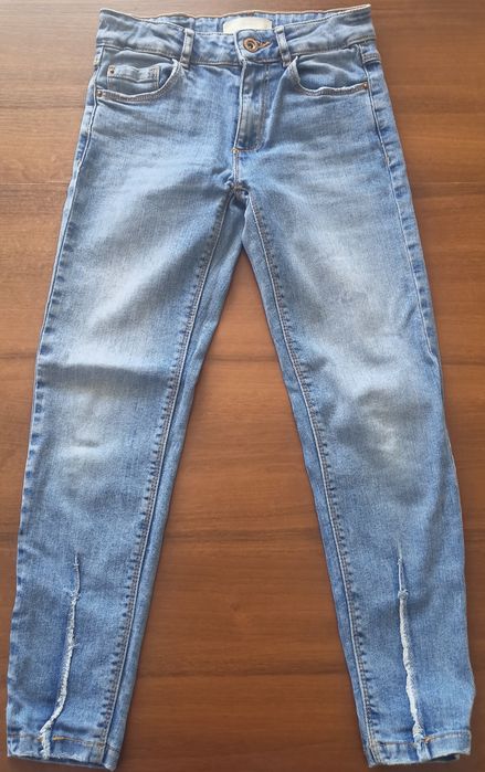Prześliczne spodnie jeansowe Zara Girl rozmiar 140