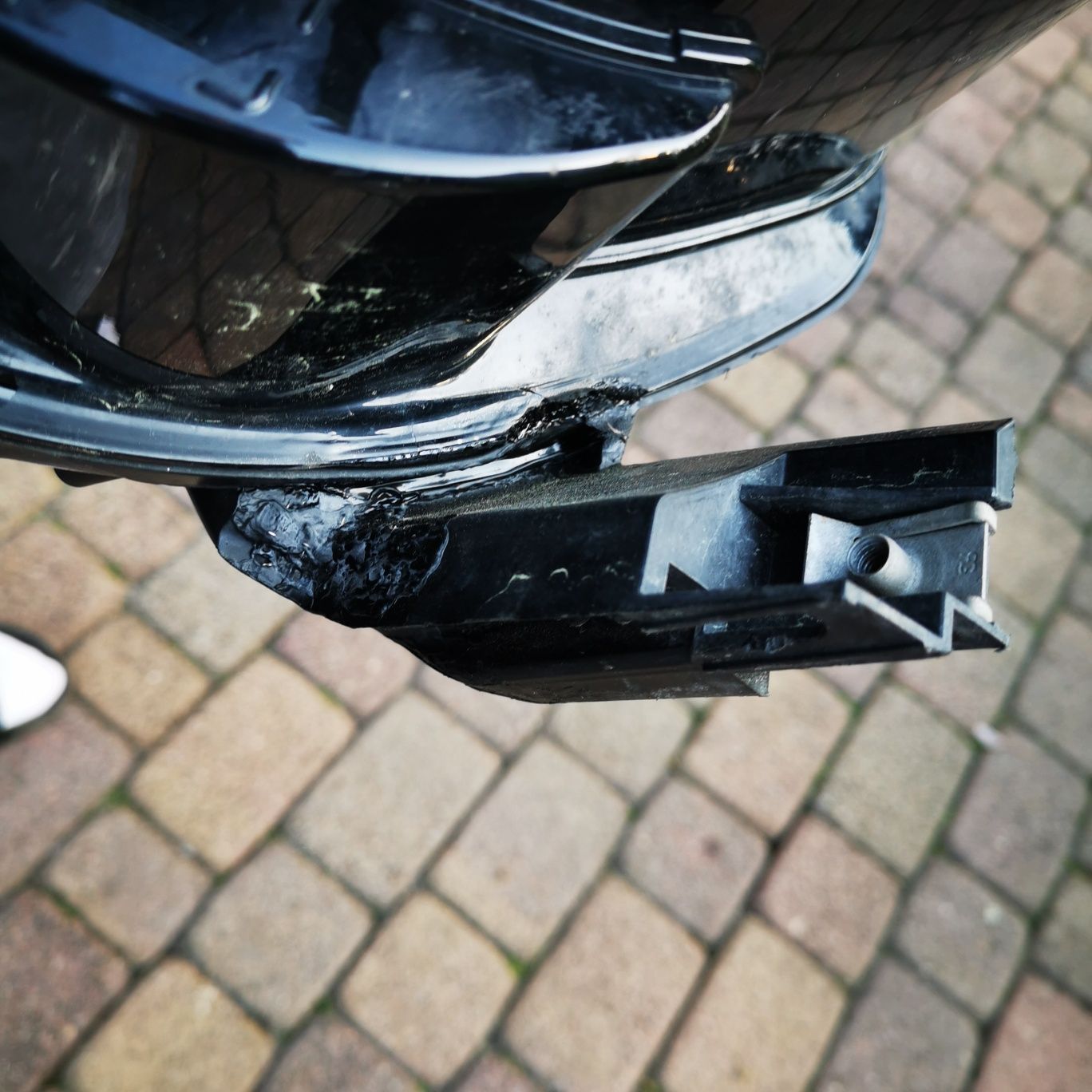 Lampa prawa przód Renault Scenic IV