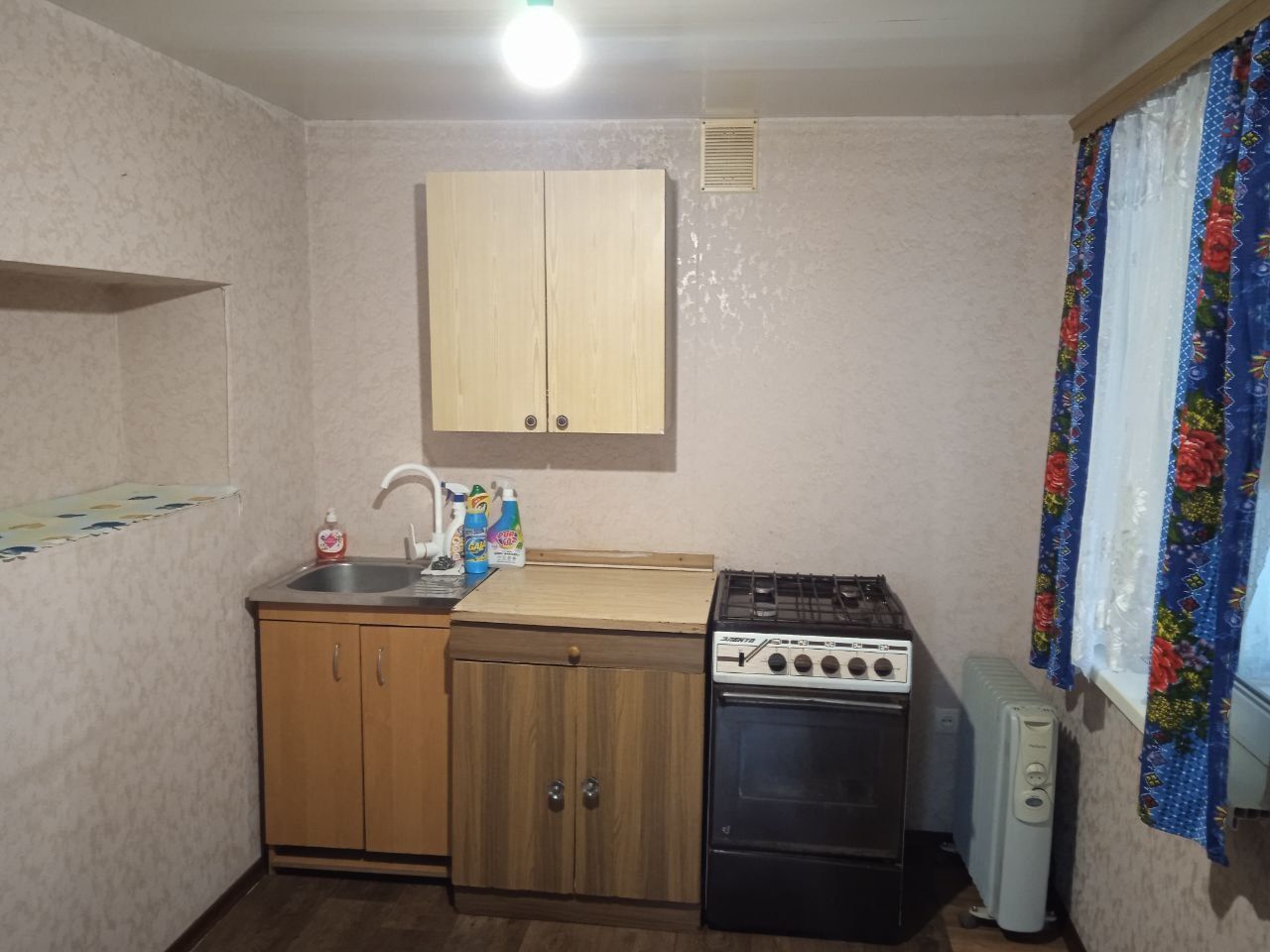Продаж - житло в приватному секторі в центральній частині м. Самар