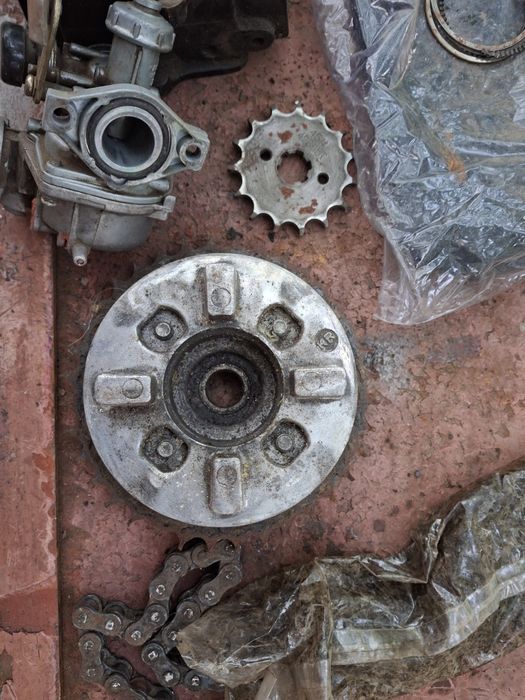 Вайпер актив запчастини Поршнева, карбюратор, зірочки та цеп, фільтр.