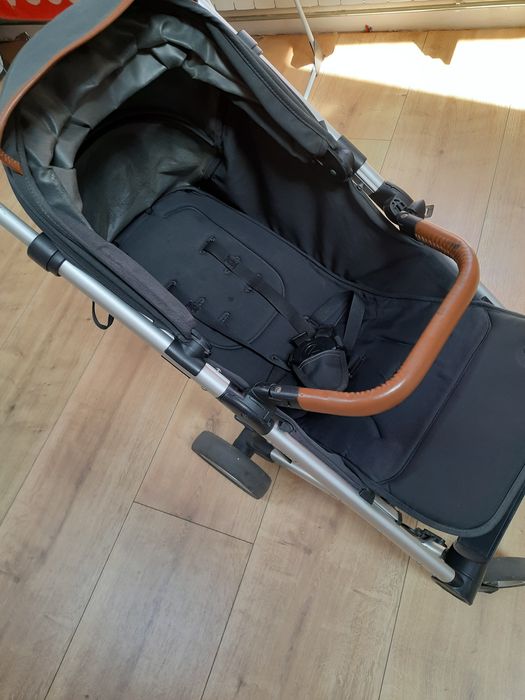 Wózek Mutsy Nexo, lekki, łatwo się składa.