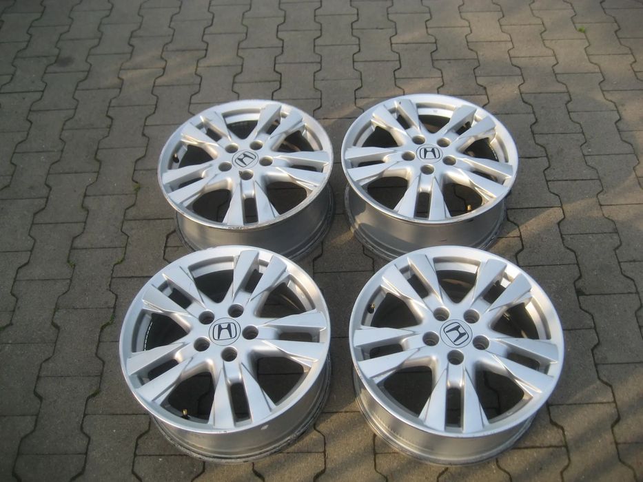 honda civic ufo viii 06-12r felgi aluminiowe 17x7 et55 5x114,3 smg770e