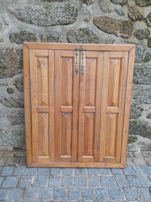 Vendo contras para janelas