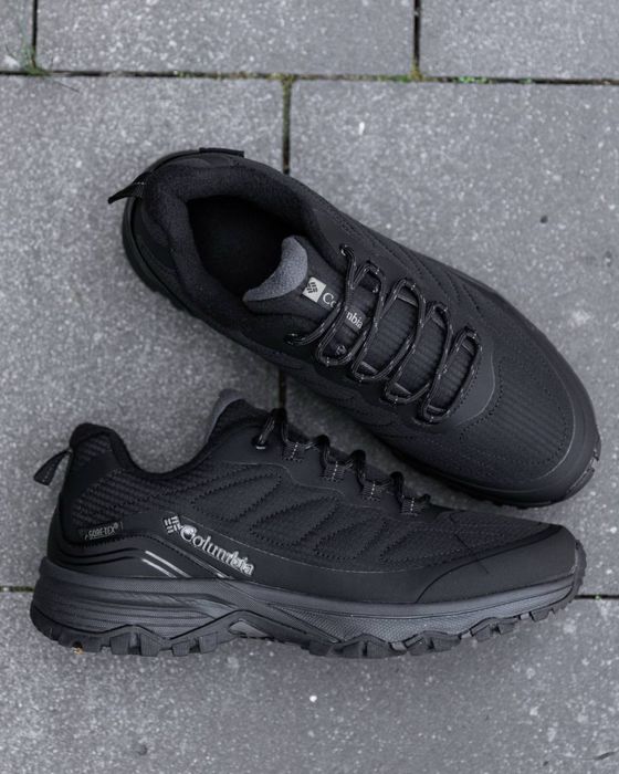 Columbia Gore-Tex Total Black