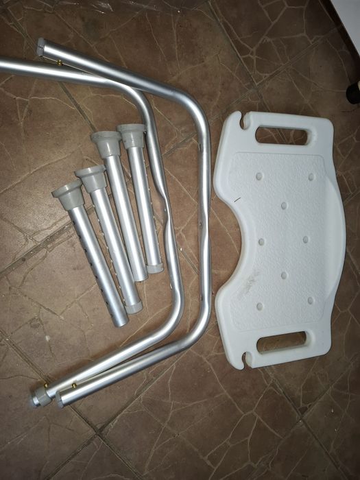 Krzeslo pod prysznic