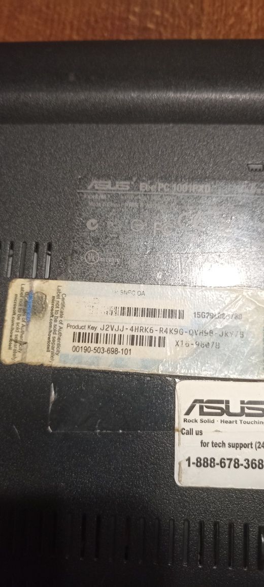 Нетбук Asus PC  Eee1001PXD не включається.