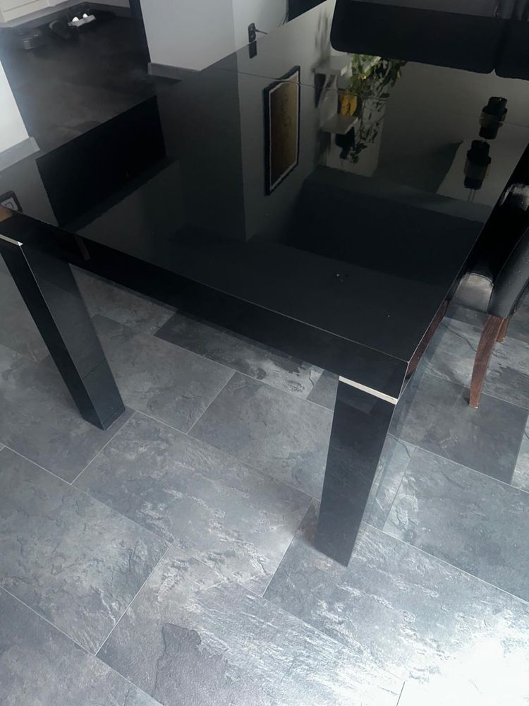 Stół 160 x 90 czarny błyszczący