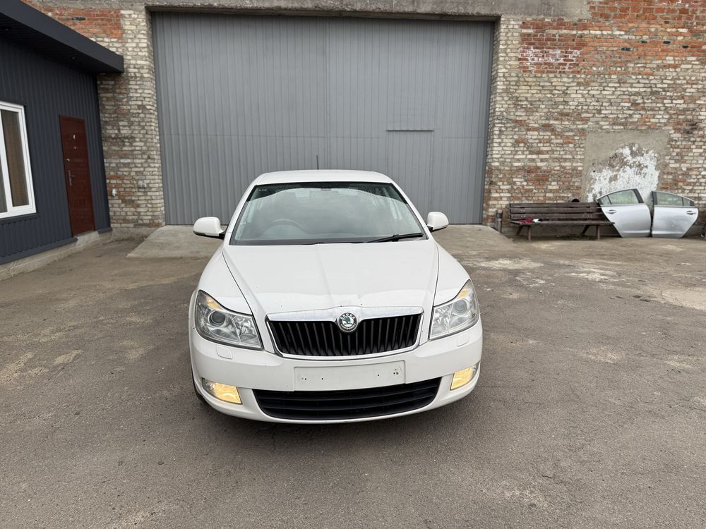 Розбірка Skoda Octavia A5 хетчбек разборка Октавія А5 рест шрот 1.8tsi