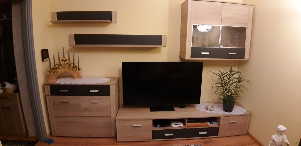 Meble salon komody RTV witryna zestaw mebli
