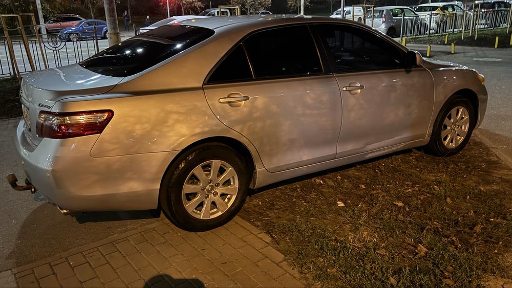 Тоyota camry 2008