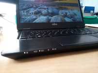 Fujitsu made in Japan, i5, 12gb RAM garantia