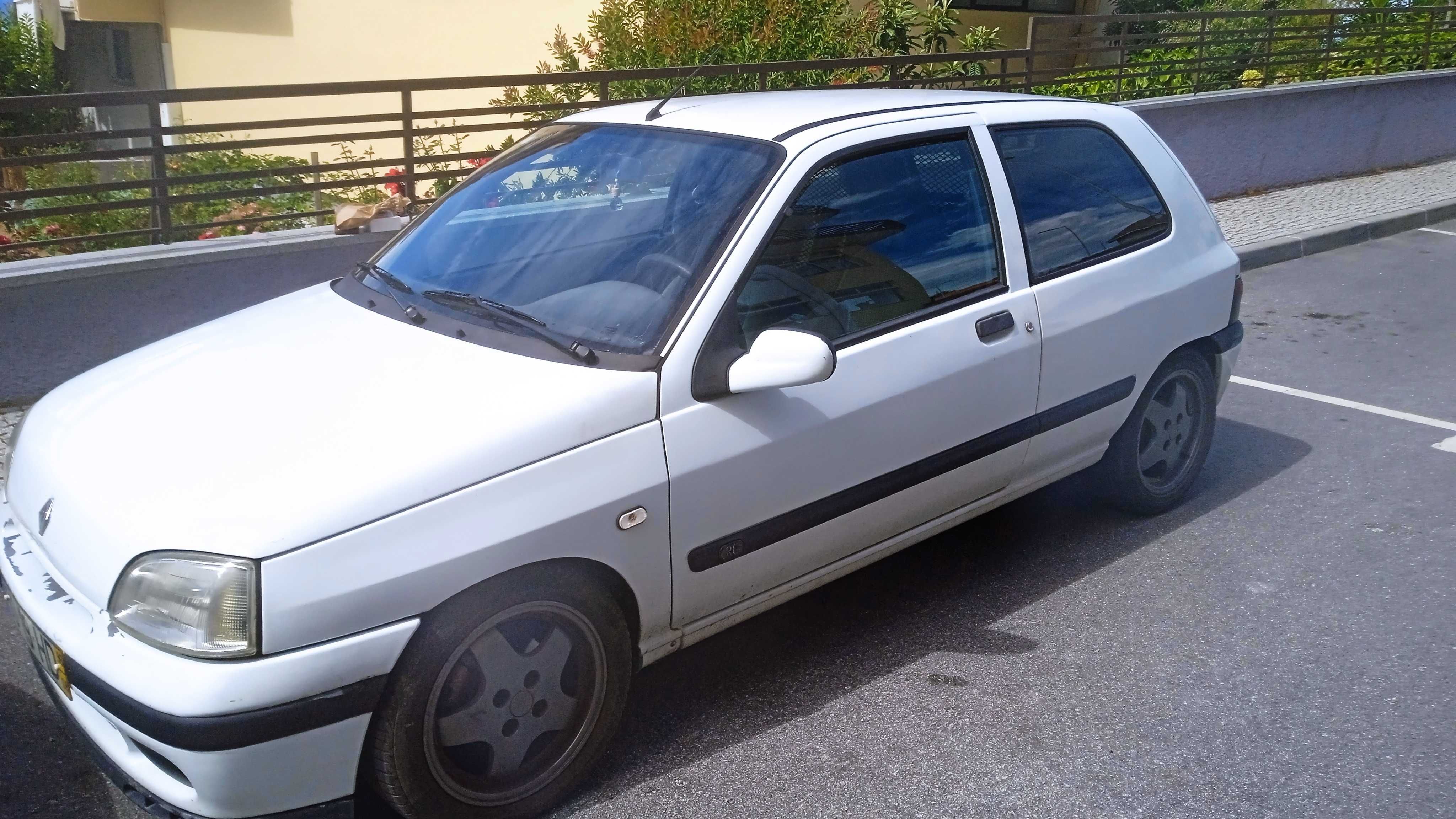 Renault Clio 1.9D Comercial