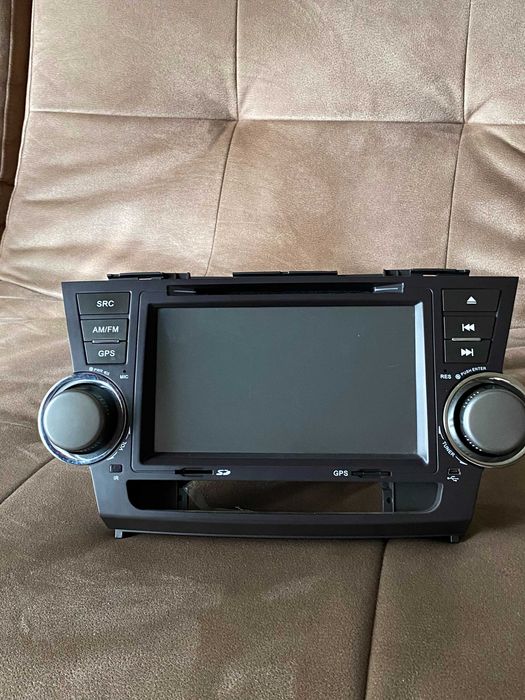 Магнитола Toyota Highlander
