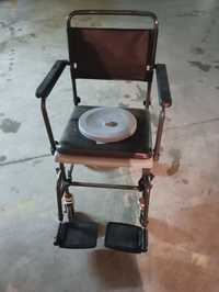 Cadeira Sanitária
