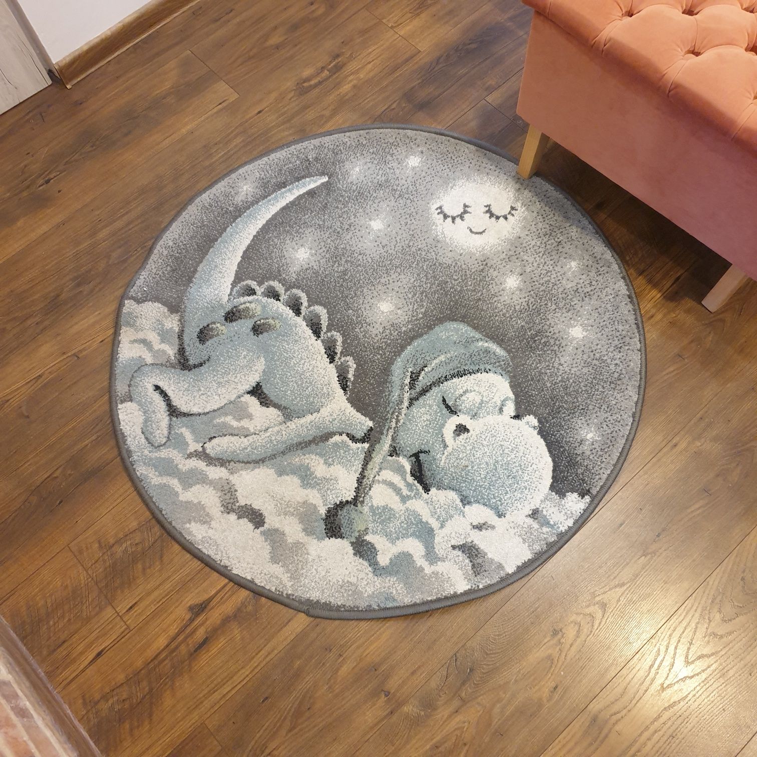 Dywan do pokoju dziecka 100cm