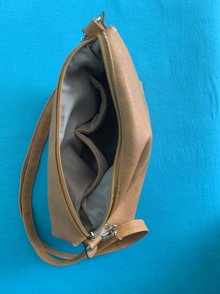Torebka damska brązowa o wymiarach 22cmx30cmx8cm Torba ruda