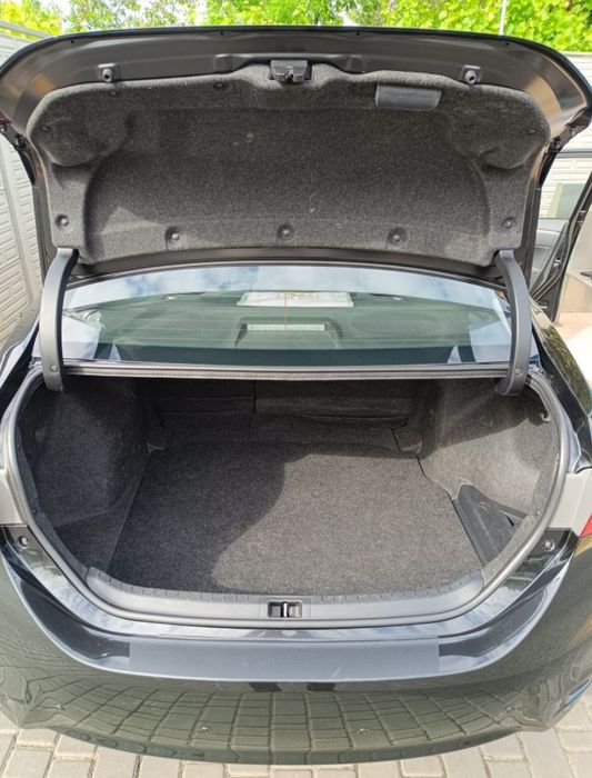 Тойота 2017г. Пробег 88888 км.