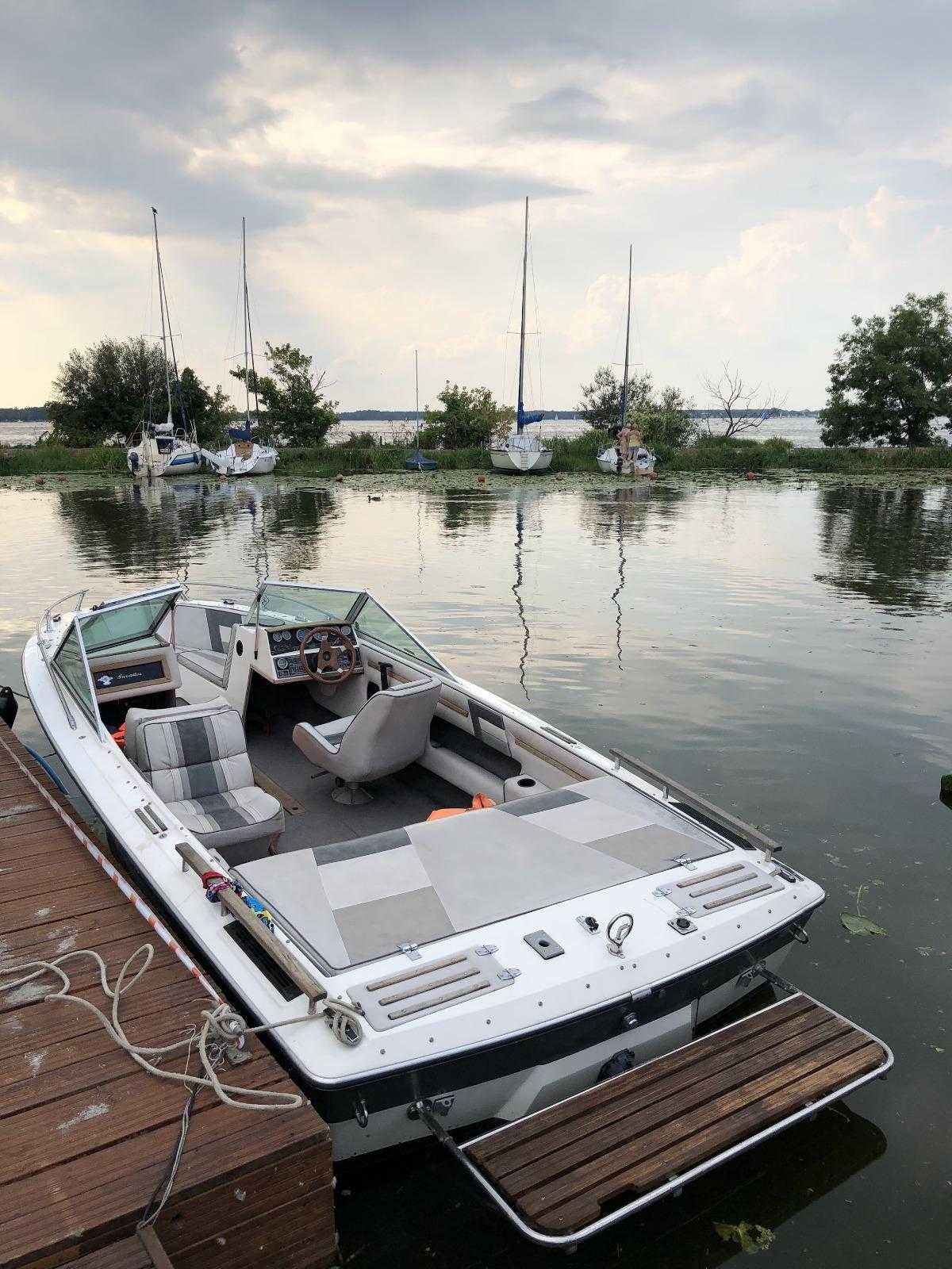Sprzedam łódź Invander nie Rinker nie Bayliner silnik Mercuiser