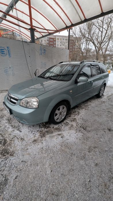 Daewoo Nubira/chevrolet lacetti 1.8 универсал