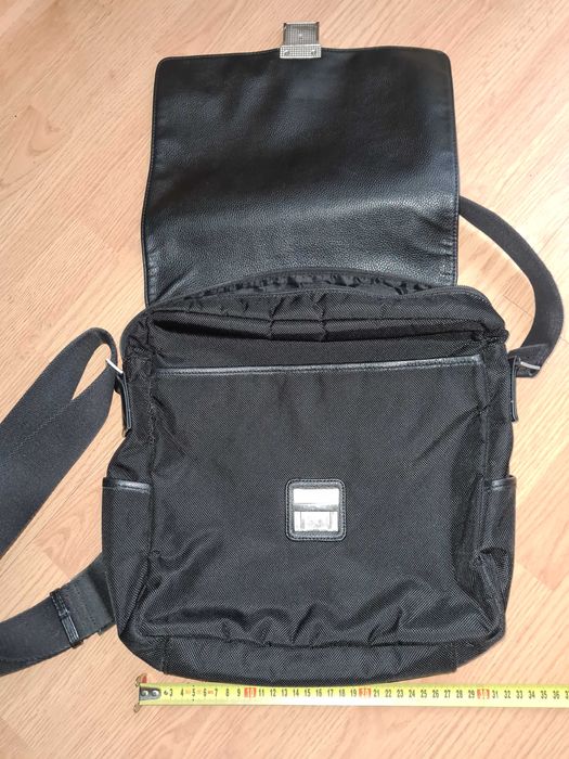 Сумка  фирменная оригинал известной фирмы  PICARD