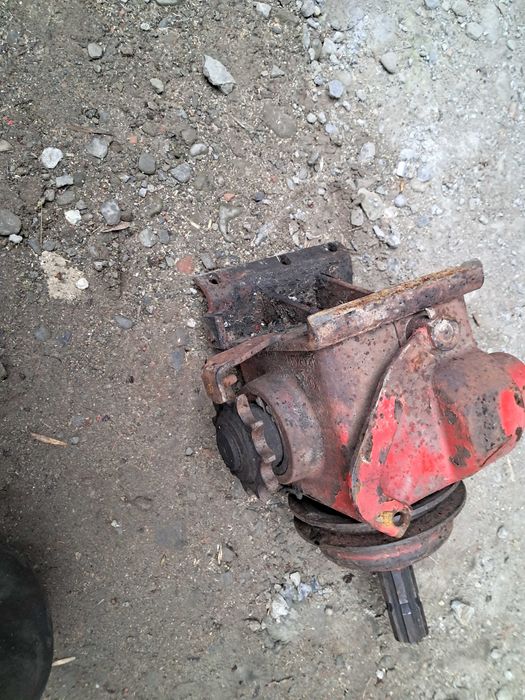 Przekładnia kątowa z wyłącznikiem, koło pasowe