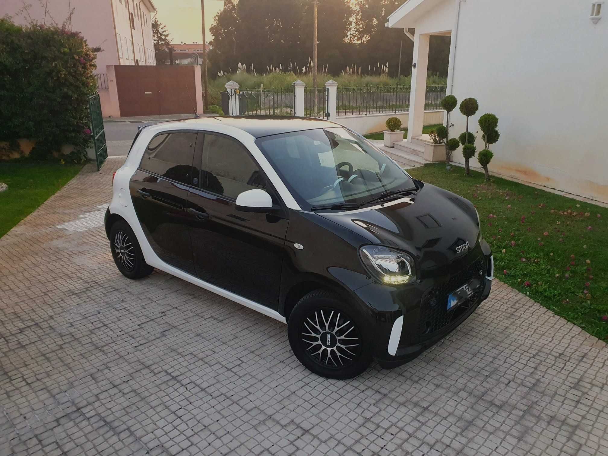 Smart EQ Forfour Elétrico 2021