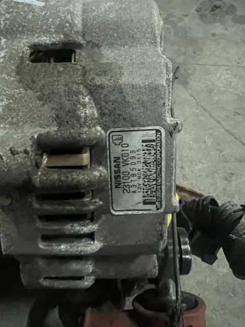 Alternador Nissan Navara 2.5 D22 D40 Ref: VK010