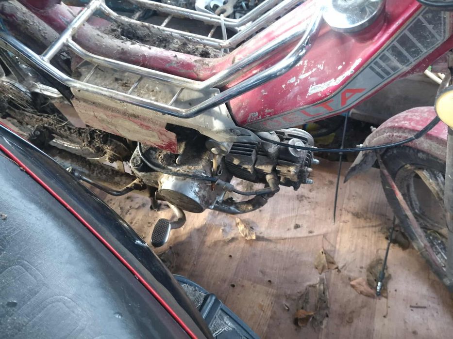 Продам скутер и дельту