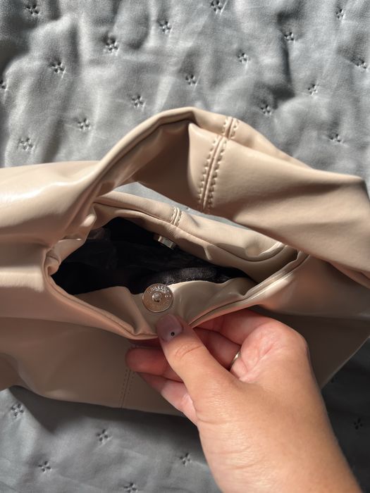 nowa kremowa torebka do ręki