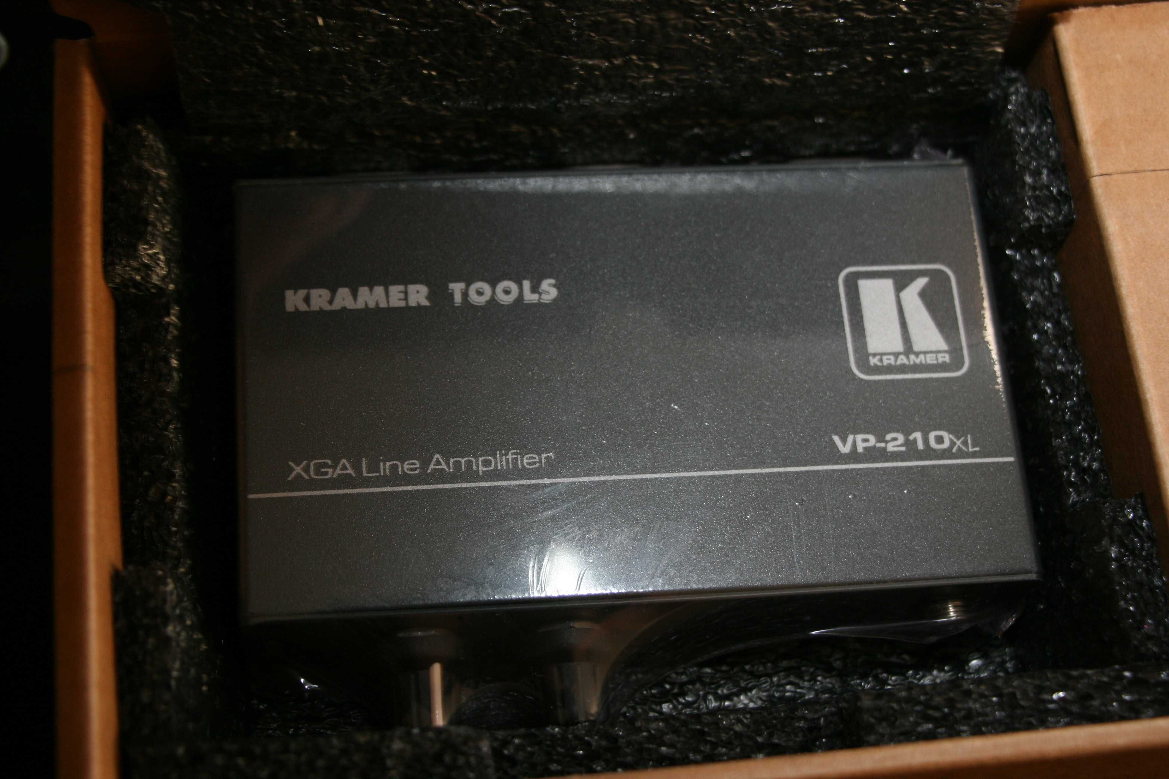 Amplificador de linha KRAMER TOOLS VP-210XL XGA NOVO NA CAIXA