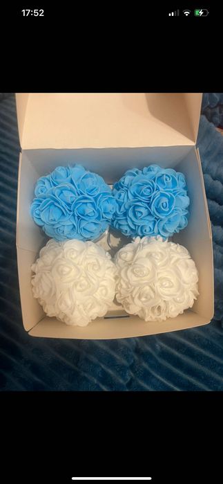 Bombki i misie z różyczek piankowych