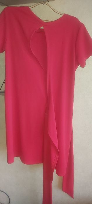 Платье красное 52-54