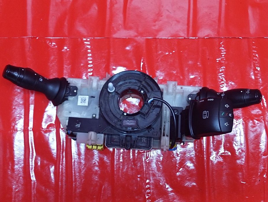 Перемикач подрулевой Опель Мовано 3 Рено Мастер Стрекоза гитара Master