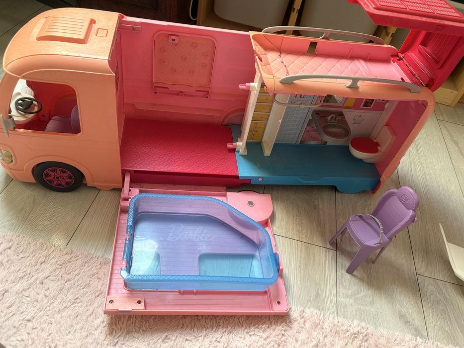 Camper Barbie  ,basen Polecam
