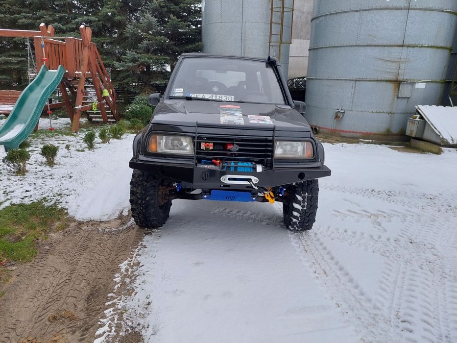 Przedni zderzak stalowy z płytą pod wyciągarkę suzuki vitara nowy