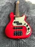 Squier Mini P bass - kompletnie przerobiony, stan idealny