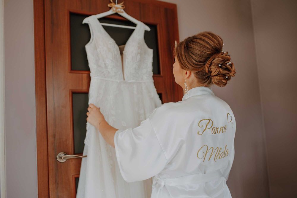 Suknia ślubna IVORY 38/40 + dwa welony