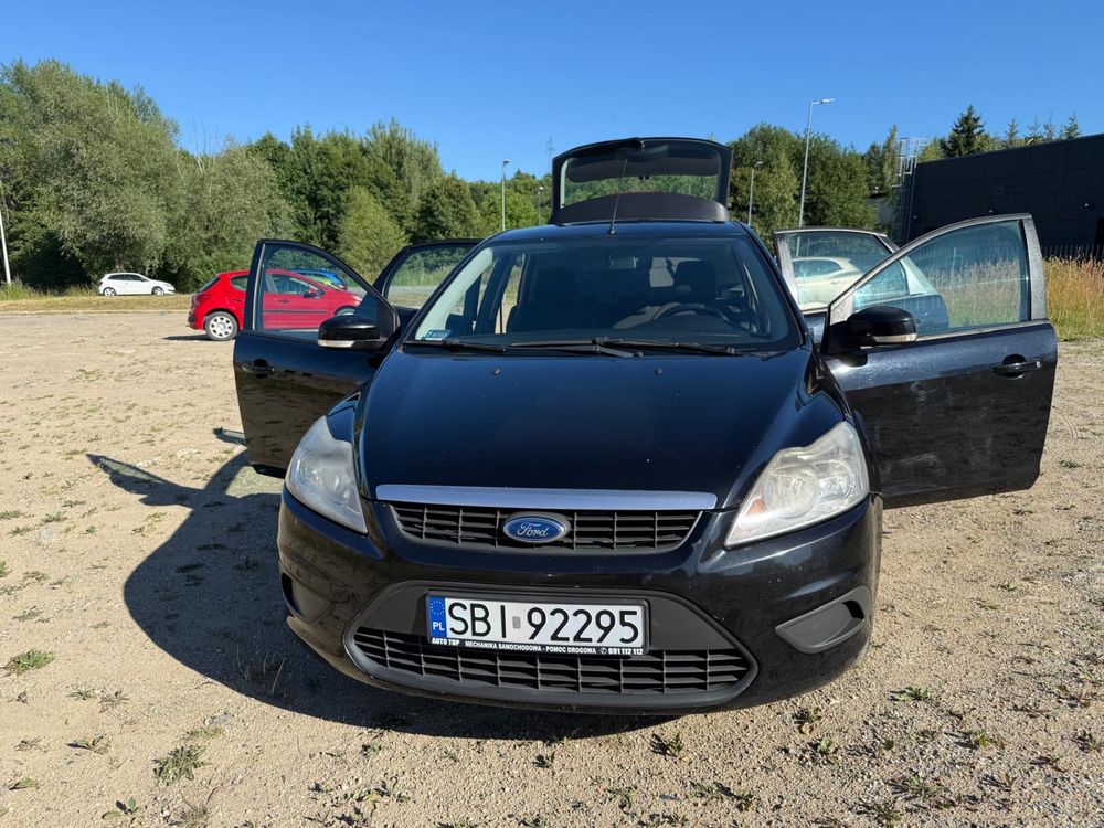 Ford Focus mk2 2008 1,6 benz hatchback
