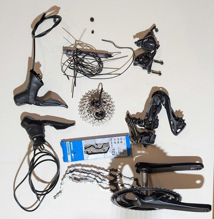 Pełna grupa Shimano ULTEGRA Di2 R8150 2x12S