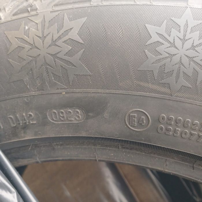 Шини Continental 255/55R 18