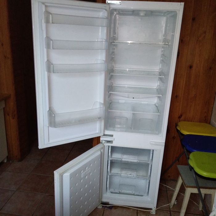 Lodówkę uzywaną sprzedam