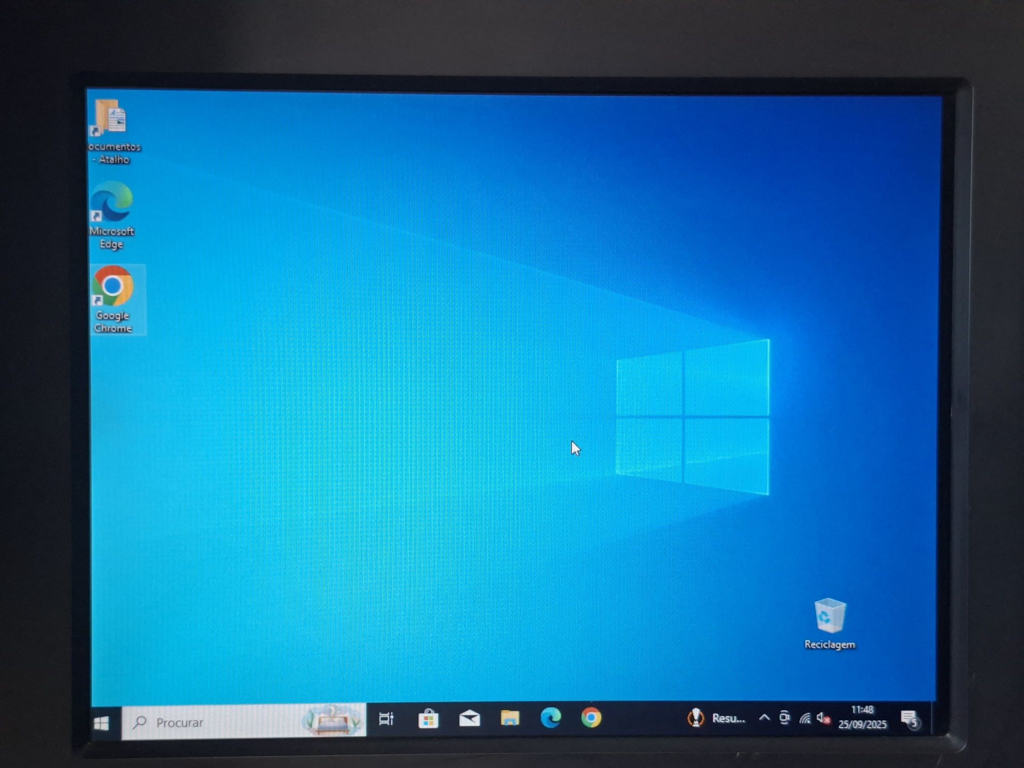 Computador Mini Torre, com Windows 10 Pro, Office 2016, impecável