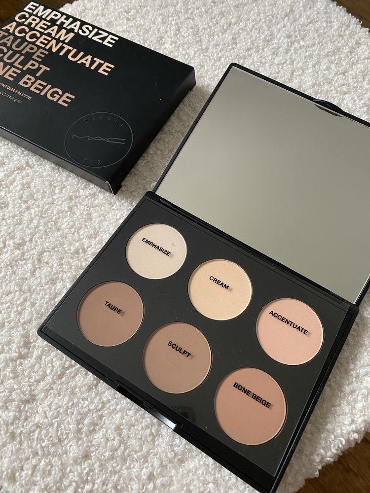 Paleta do konturowania twarzy Mac studio fix sclupt and shape