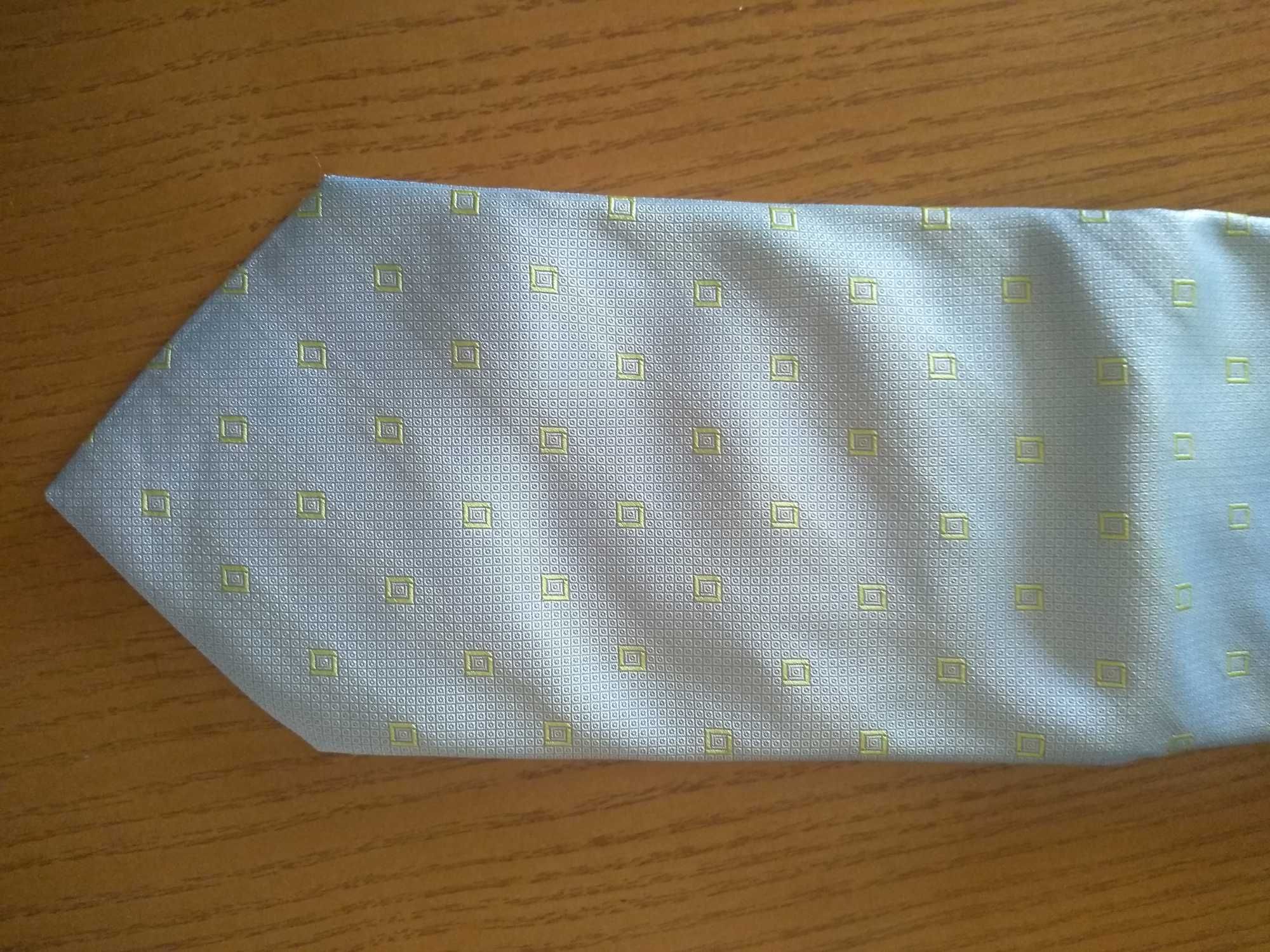 2 Gravatas de homem NOVAS