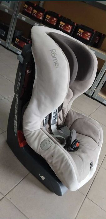 Дитяче авто крісло caretero,romer